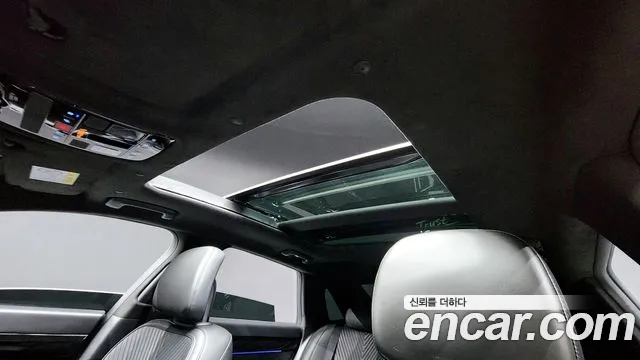 Hyundai Grandeur (GN7) id 2712042 из Кореи 9