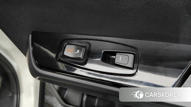 Ssangyong Torres id 3915190 из Кореи 9