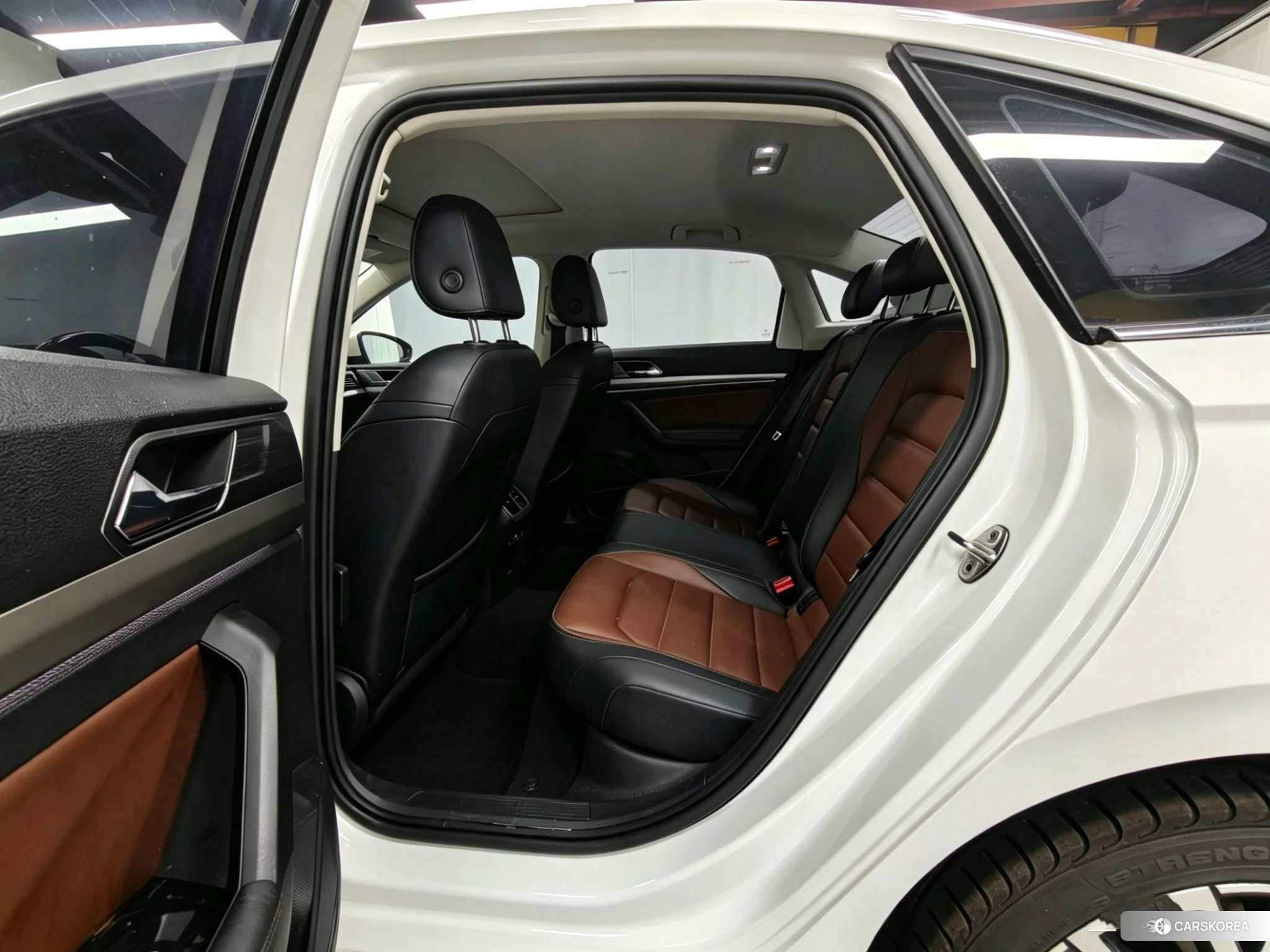 Volkswagen Lavida id 4407210 из Китая 9