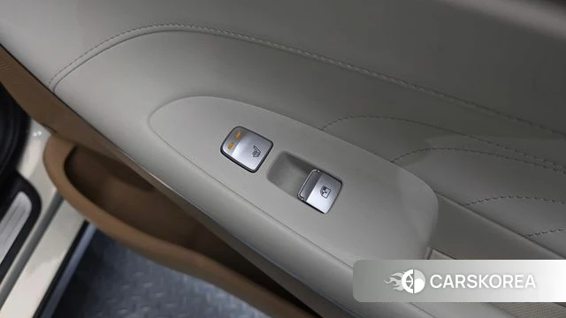 Hyundai The New Grandeur IG id 3965246 из Кореи 9