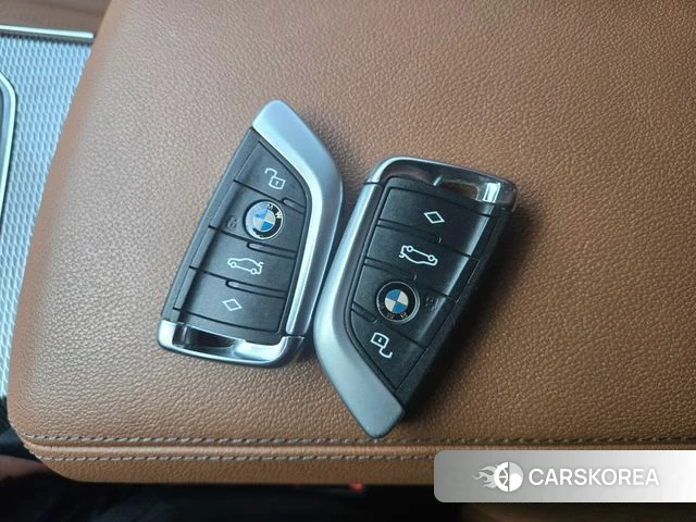BMW 3 Series (G20) id 4285370 из Кореи 9