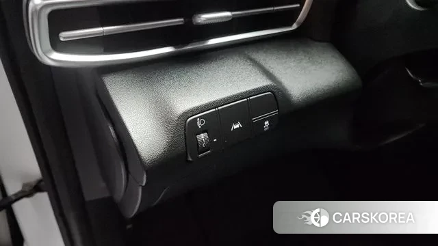 Hyundai Avante (CN7) id 3312797 из Кореи 9