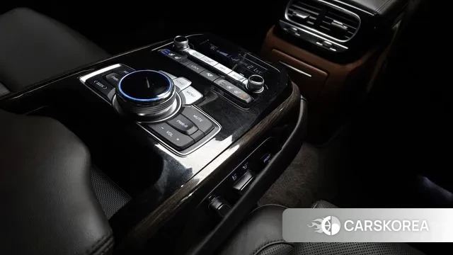 Genesis G90 id 3760984 из Кореи 9