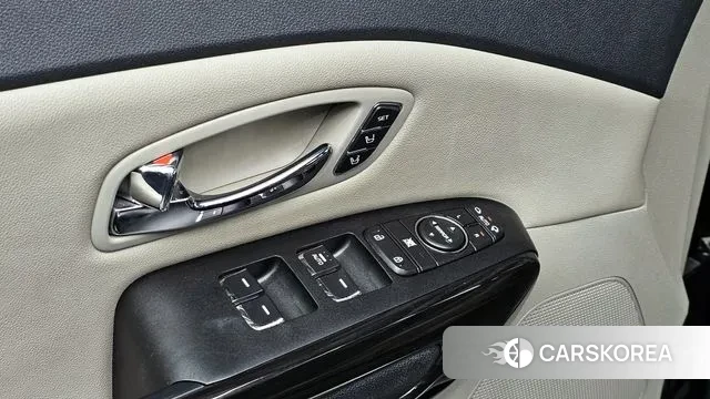 Kia The New Carnival id 3713677 из Кореи 9