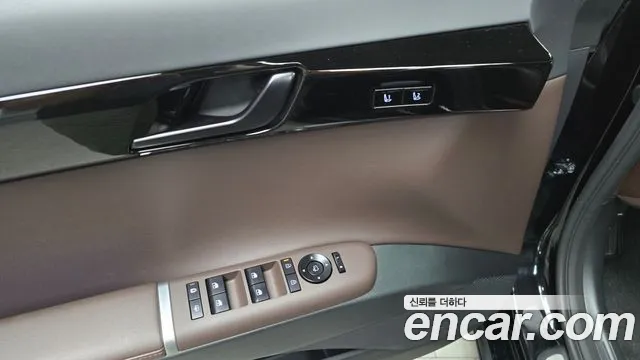 Hyundai Grandeur (GN7) id 2687410 из Кореи 9