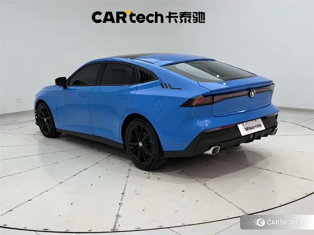 Chang'an Changan UNI-V id 4589122 из Китая 9