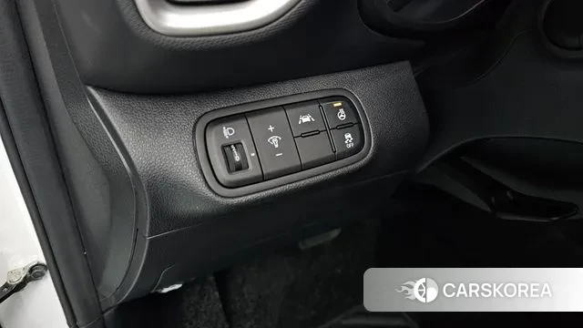 Hyundai Venue id 3771445 из Кореи 9