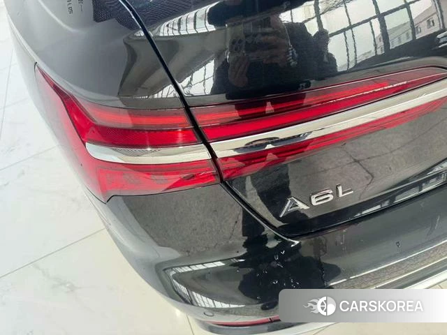 Audi A6L id 4216904 из Китая 9