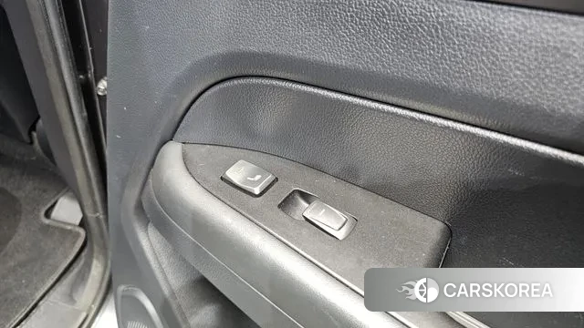 Ssangyong Rexton Sports id 3612081 из Кореи 9