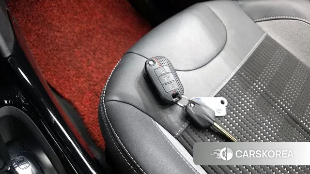 Peugeot 2008 id 3754487 из Кореи 9