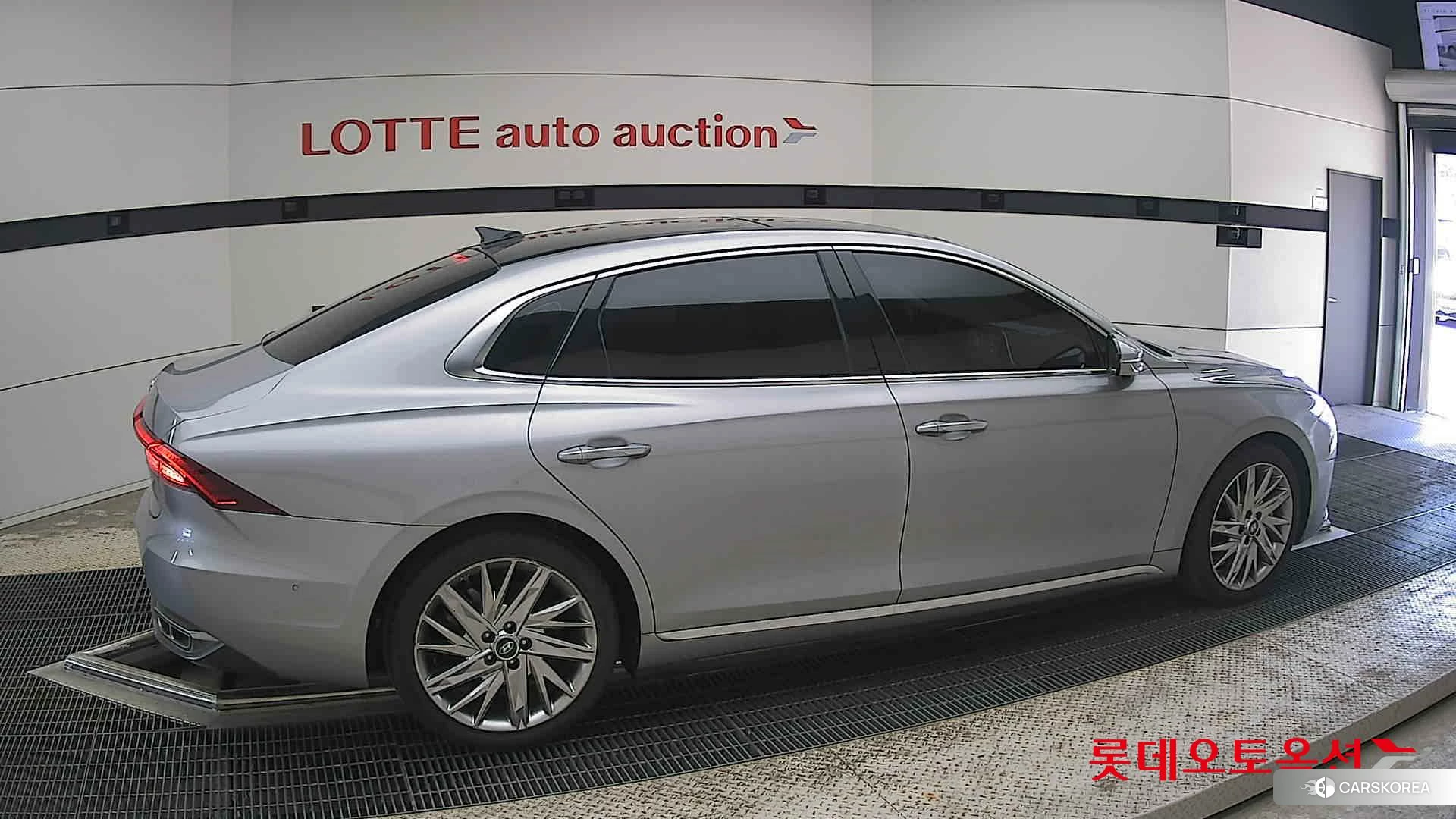 Hyundai Grandeur id 4296757 из Кореи 9