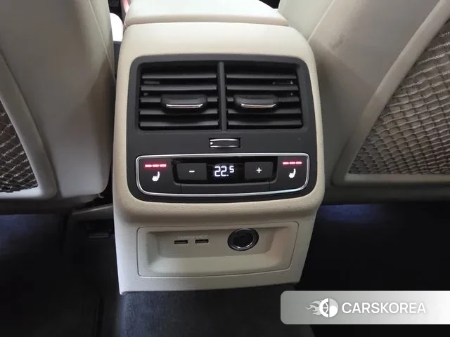 Audi A4 (B9) id 3620417 из Кореи 9