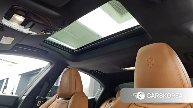 Maserati Ghibli id 3407840 из Кореи 9