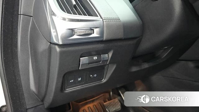 Jaguar E-PACE id 3853044 из Кореи 9