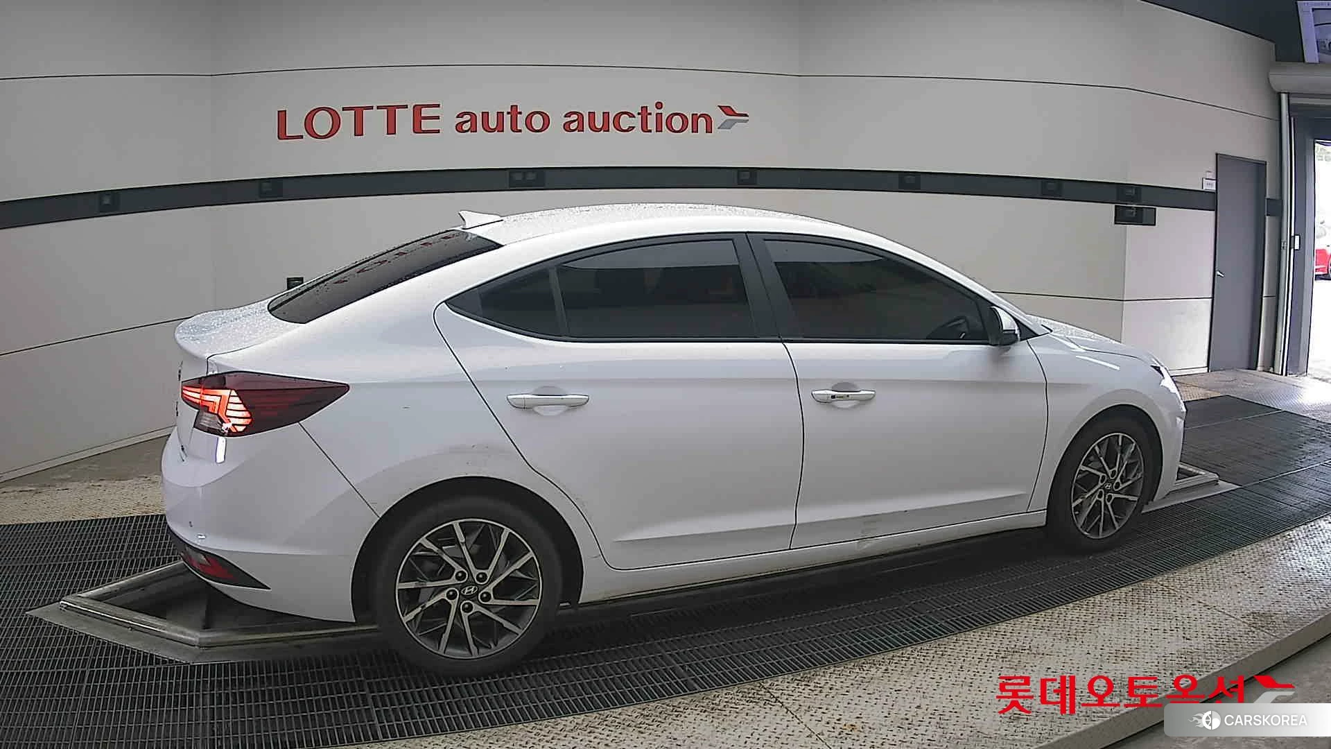 Hyundai Avante id 4498394 из Кореи 9
