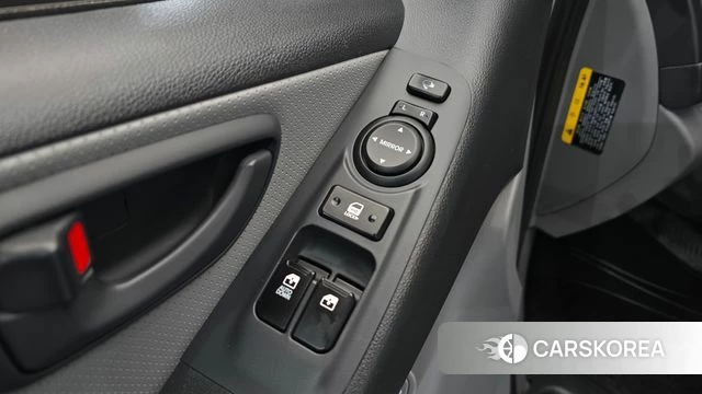 Hyundai The New Grand Starex id 3879776 из Кореи 9