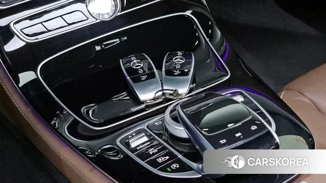 Mercedes-Benz E-Class W213 id 3617347 из Кореи 9