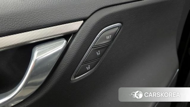 Hyundai The New Grandeur IG Hybrid id 3954599 из Кореи 9