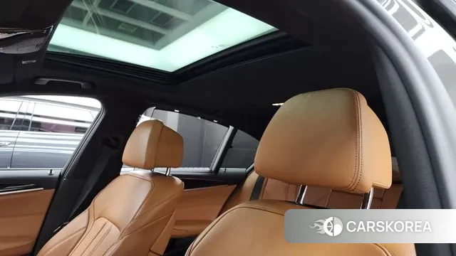 BMW 5 Series (G30) id 3027727 из Кореи 9