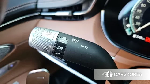 Genesis GV70 id 3427942 из Кореи 9