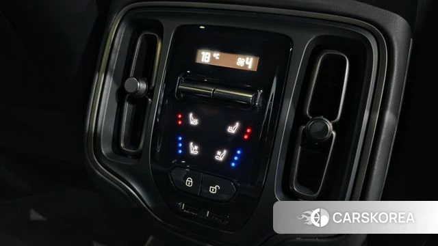 Aston Martin DBX id 3953137 из Кореи 9