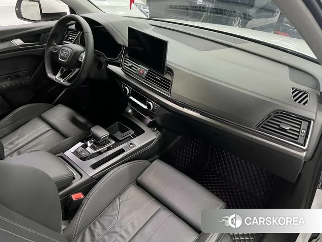 Audi Q5L id 4314637 из Китая 9