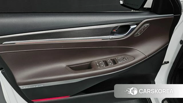 Hyundai Grandeur IG id 3880161 из Кореи 9