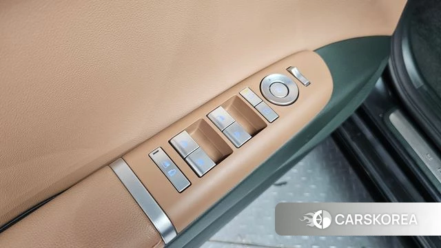 Hyundai Grandeur Hybrid (GN7) id 4539706 из Кореи 9