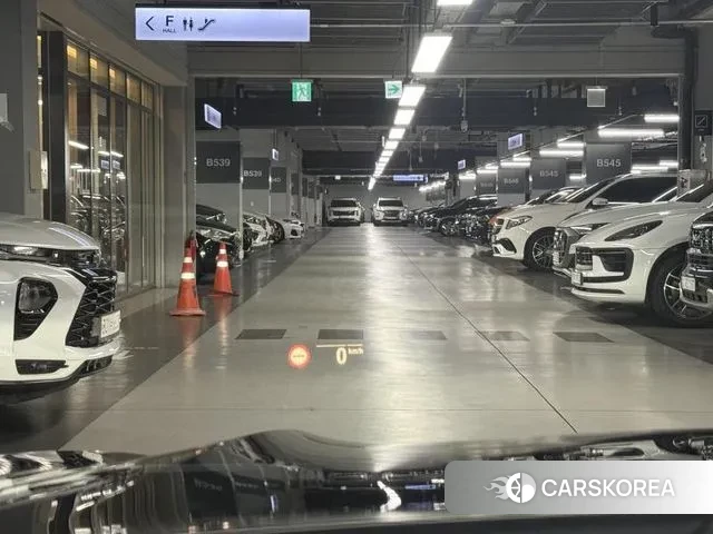 BMW 8 Series (G15) id 3757497 из Кореи 9