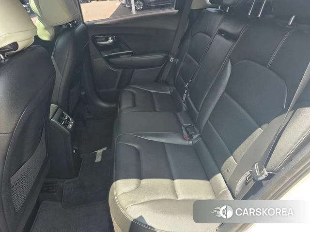 Kia Niro id 4536663 из Кореи 9