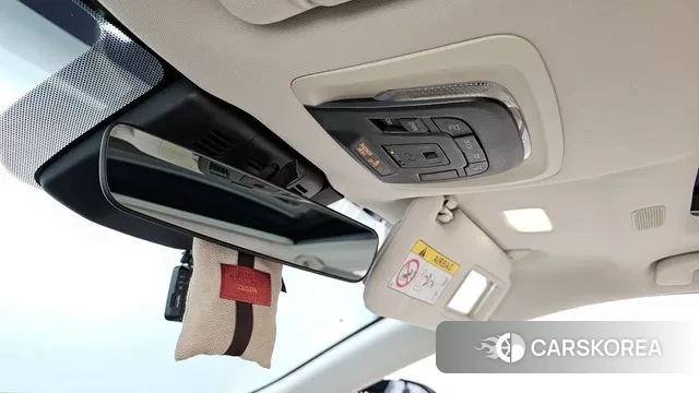 Toyota Crown Crossover id 3726123 из Кореи 9