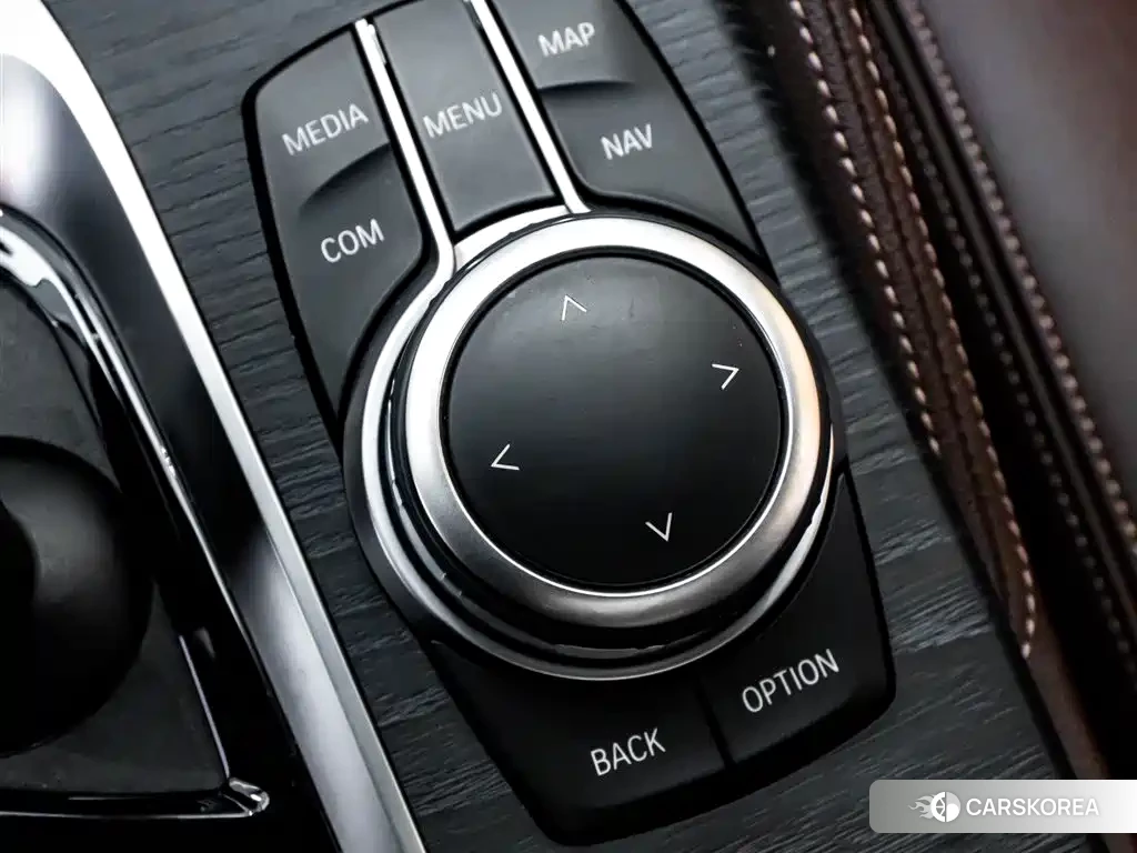 BMW 5 series id 4576352 из Китая 9