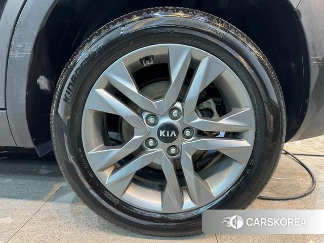 Kia Seltos id 4310470 из Кореи 9