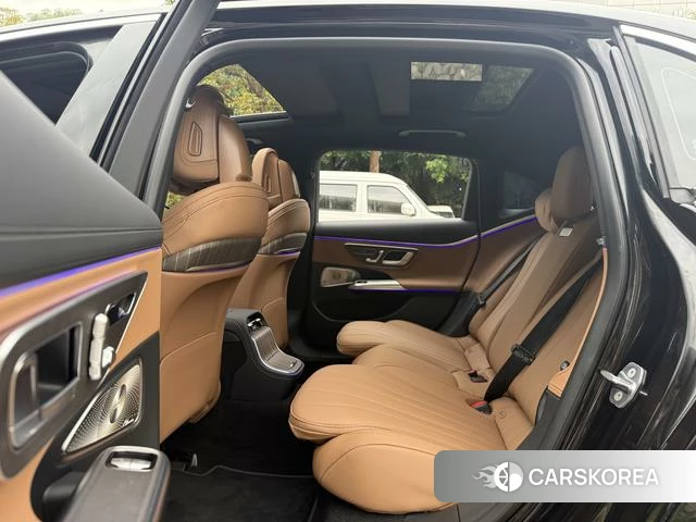 Mercedes-Benz E-class id 4290816 из Китая 9