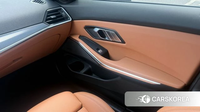 BMW 3 Series (G20) id 4584669 из Кореи 9