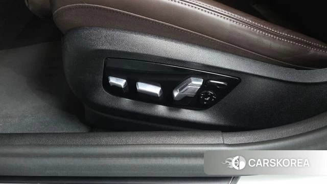 BMW 5 Series (G30) id 4416395 из Кореи 9