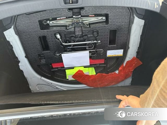 Toyota Corolla id 4260918 из Китая 9