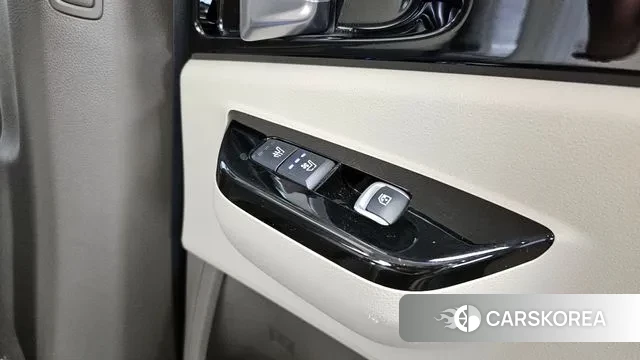 Kia Carnival 4th generation id 3207498 из Кореи 9