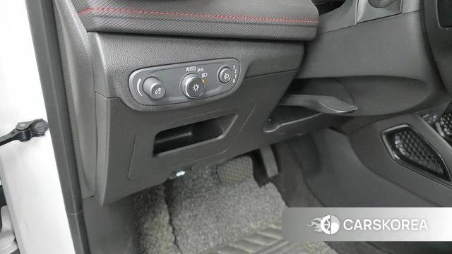 Chevrolet (GM Daewoo) The New Trail Blazer id 4701111 из Кореи 9