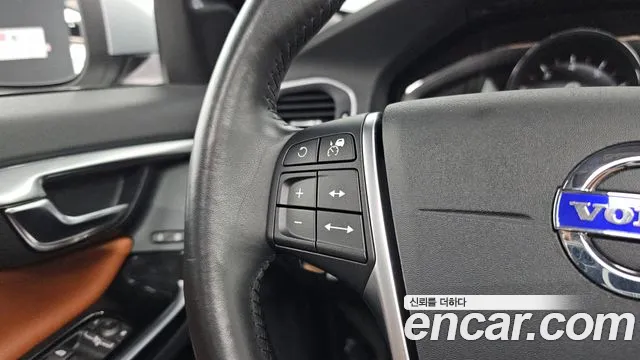 Volvo S60 id 2813792 из Кореи 9