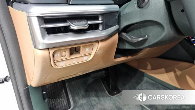 Hyundai Grandeur Hybrid (GN7) id 3933760 из Кореи 9