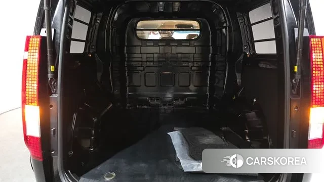 Hyundai Staria id 3750984 из Кореи 9