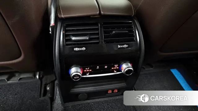 BMW 5 Series (G30) id 3635599 из Кореи 9