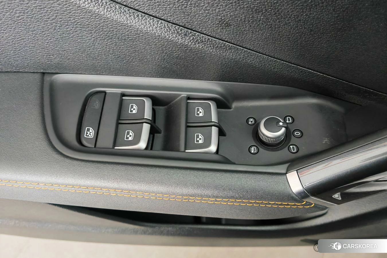 Audi Q2L e-tron id 4461374 из Китая 9