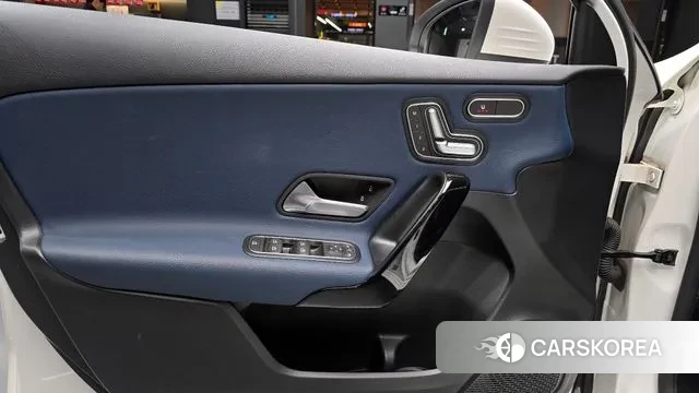 Mercedes-Benz A-Class W177 id 3607947 из Кореи 9