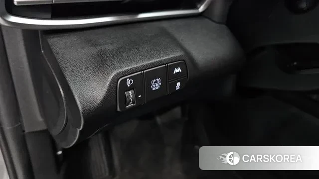 Hyundai Avante Hybrid (CN7) id 3597455 из Кореи 9