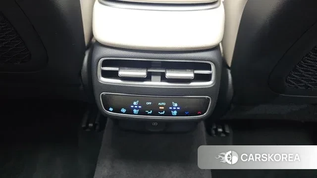 Genesis GV70 id 3720676 из Кореи 9