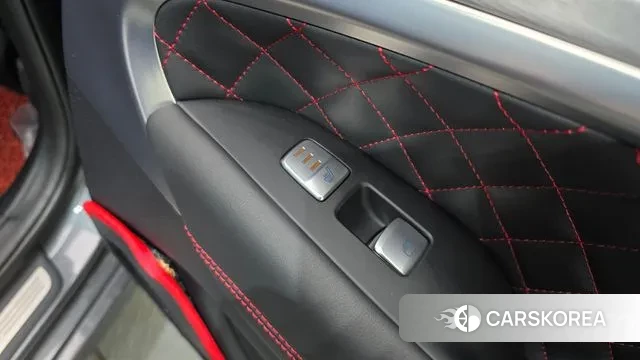 Genesis G70 id 3698638 из Кореи 9