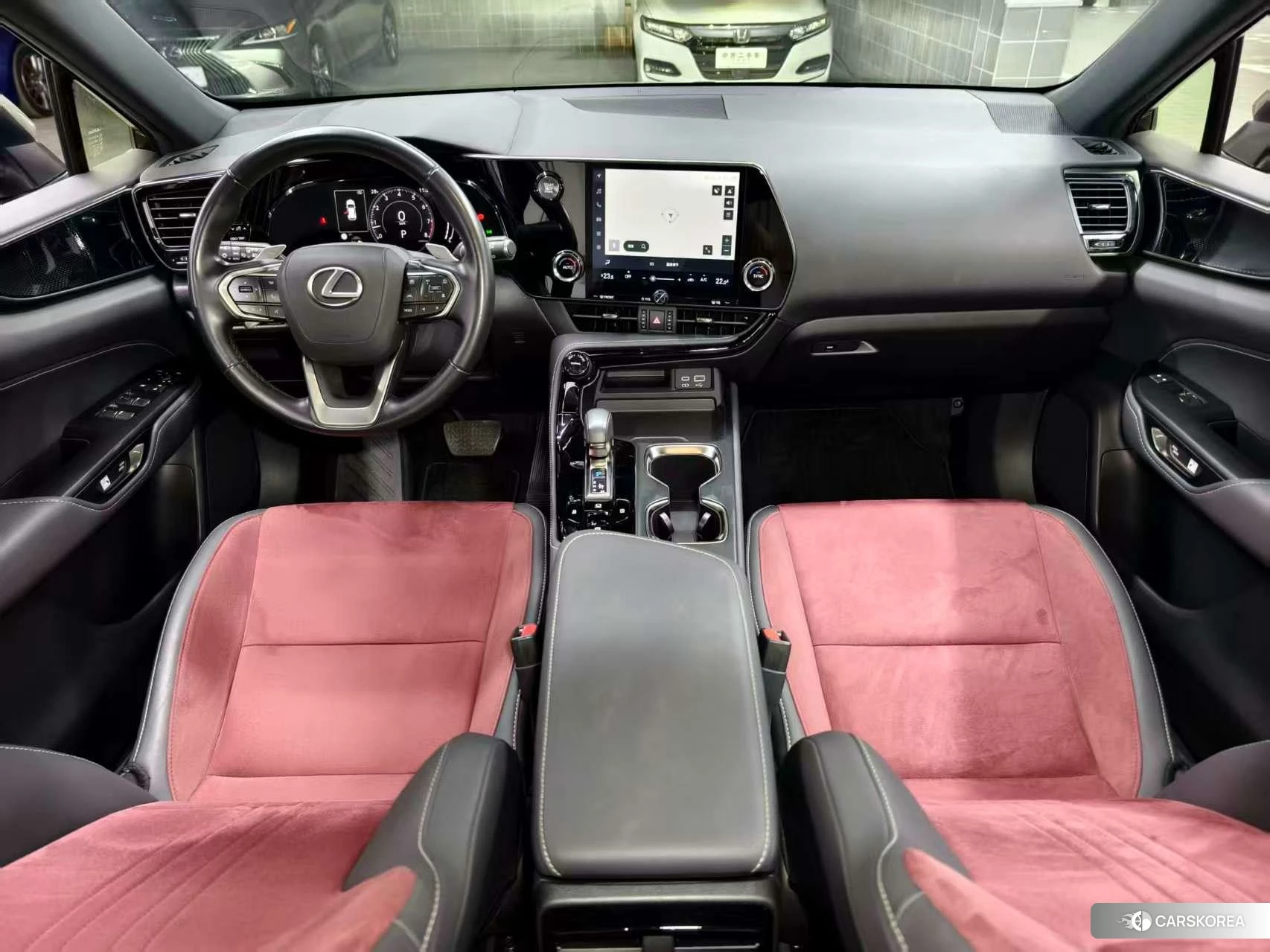 Lexus NX id 4406139 из Китая 9