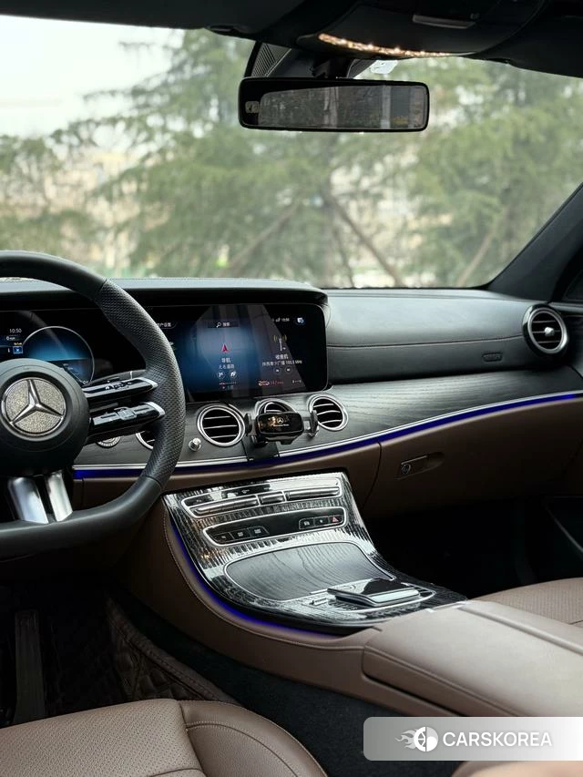 Mercedes-Benz E-class id 4260511 из Китая 9
